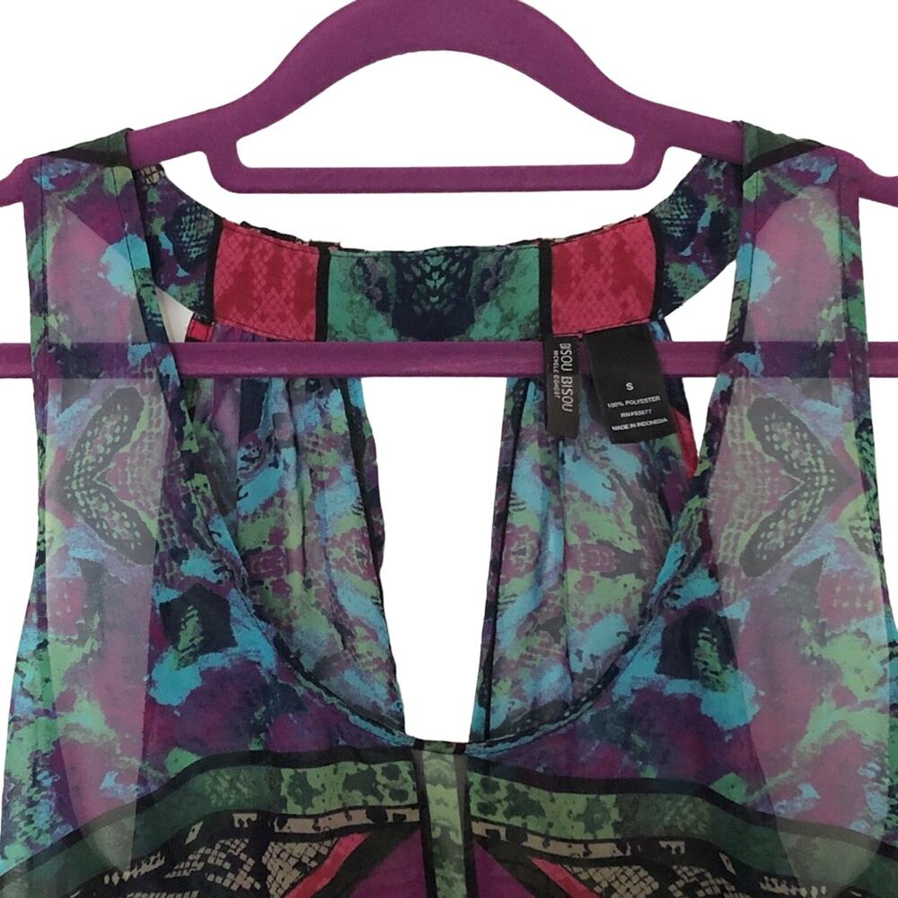 Bisou Bisou by Michele Bohbet Sheer cut out Geometric Top Size Small - Picture 5 of 6